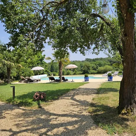 Holiday home Prune Saint-Sauveur (Dordogne)