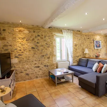Holiday home Prune Saint-Sauveur (Dordogne)